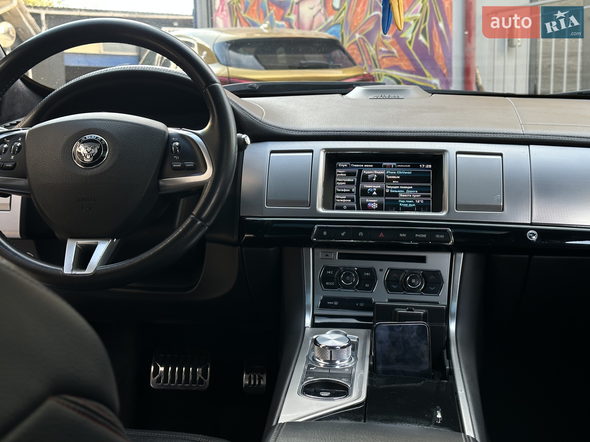 2015 Jaguar XF - мініатюра 14