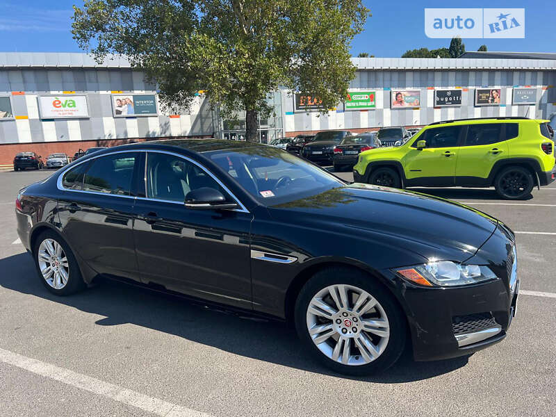 Седан Jaguar XF 2016 в Одессе