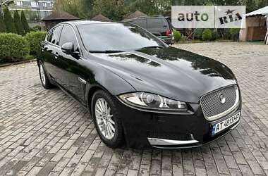 Седан Jaguar XF 2013 в Львове