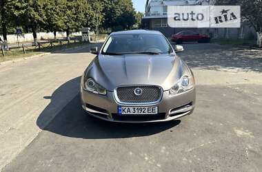 Седан Jaguar XF 2008 в Киеве