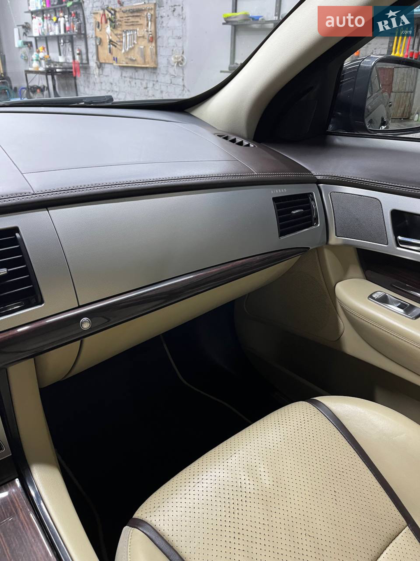 2012 Jaguar XF - мініатюра 12