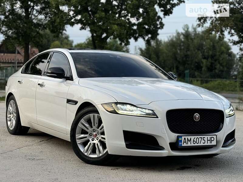 Седан Jaguar XF 2016 в Коломые фото 3 Седан Jaguar XF 2016 в Коломые