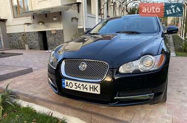 Седан Jaguar XF 2010 в Мукачевому