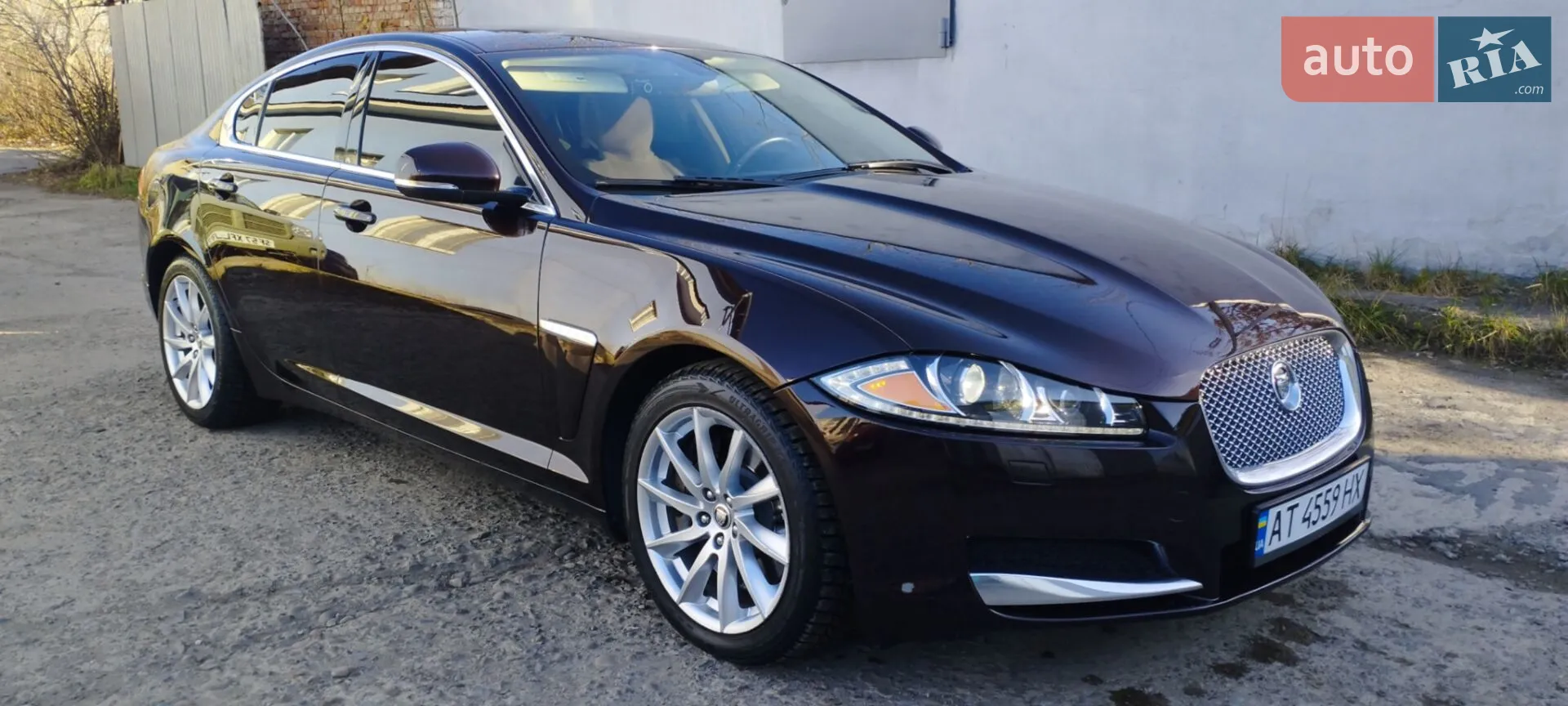 2012 Jaguar XF - мініатюра 12