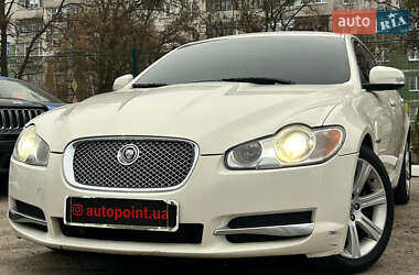 Седан Jaguar XF 2008 в Сумах