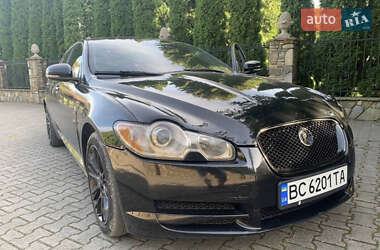 Седан Jaguar XF 2010 в Ивано-Франковске