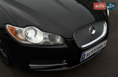 Седан Jaguar XF 2009 в Києві