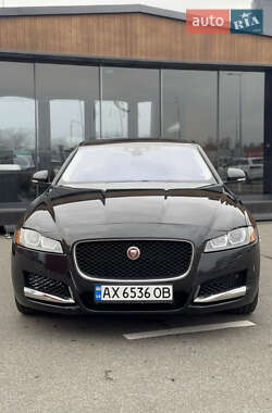 Седан Jaguar XF 2016 в Києві