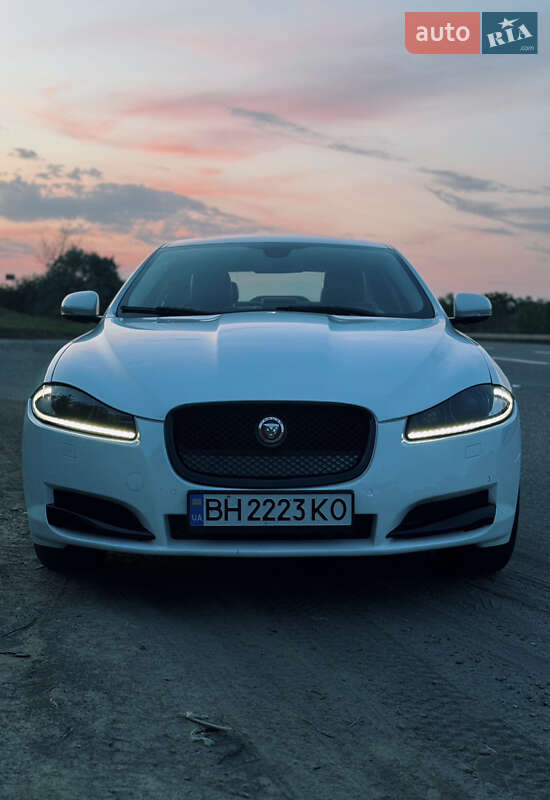 Седан Jaguar XF 2014 в Одессе