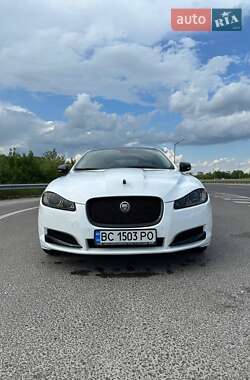 Седан Jaguar XF 2013 в Львові