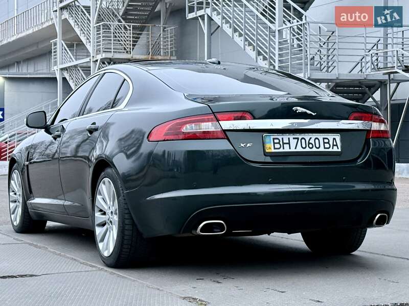 Седан Jaguar XF 2009 в Одессе