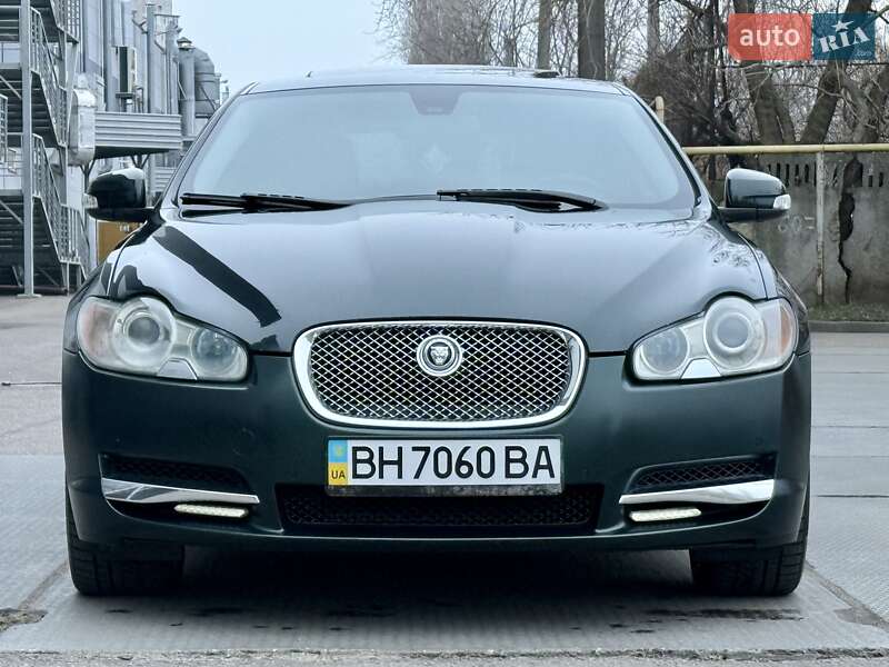 Седан Jaguar XF 2009 в Одессе