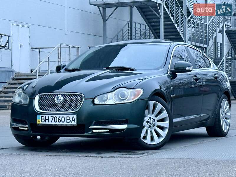 Седан Jaguar XF 2009 в Одессе