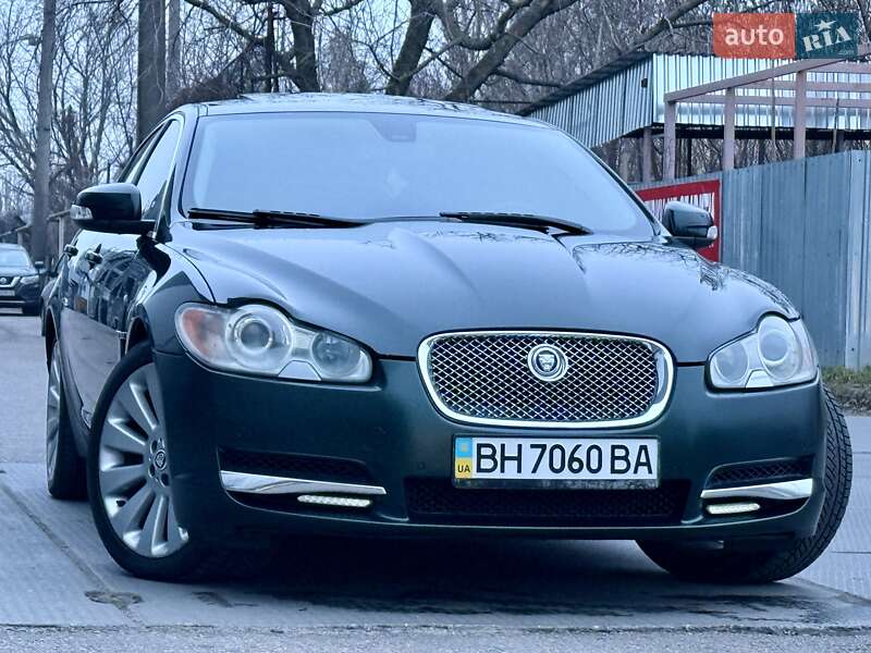 Седан Jaguar XF 2009 в Одессе