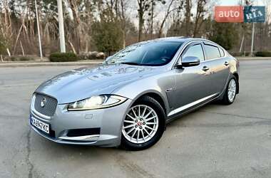 Седан Jaguar XF 2015 в Харькове