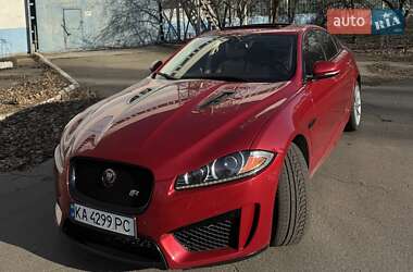 Седан Jaguar XF 2015 в Киеве