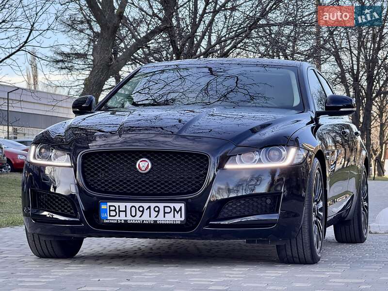 Седан Jaguar XF 2019 в Одессе