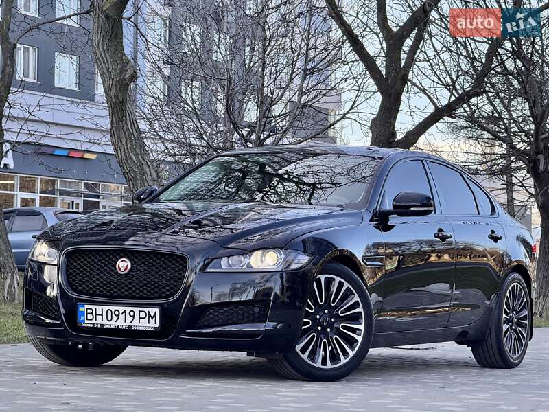 Седан Jaguar XF 2019 в Одессе