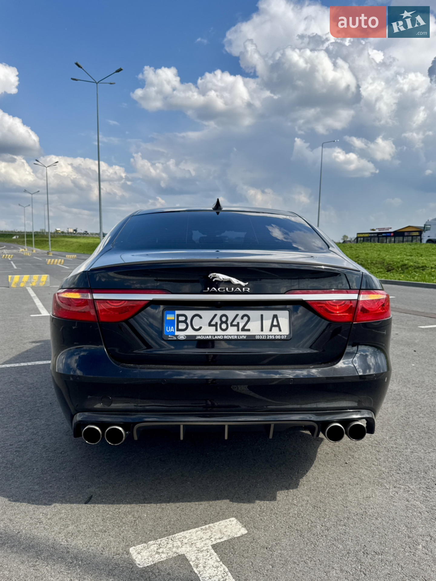 2017 Jaguar XF - мініатюра 36
