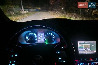 Седан Jaguar XF 2008 в 