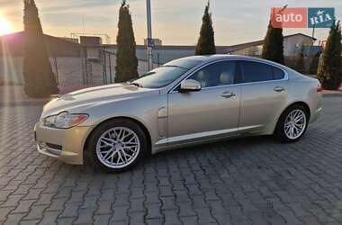 Седан Jaguar XF 2008 в 