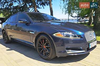 Седан Jaguar XF 2013 в 