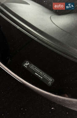 Седан Jaguar XF 2012 в 
