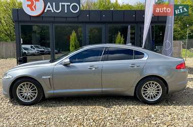 Седан Jaguar XF 2013 в 