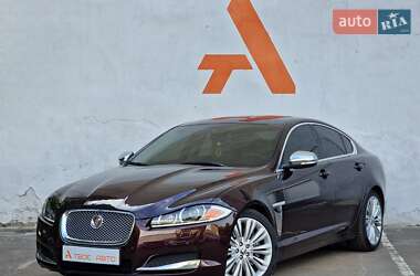 Седан Jaguar XF 2015 в Одессе