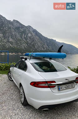 Седан Jaguar XF 2013 в 