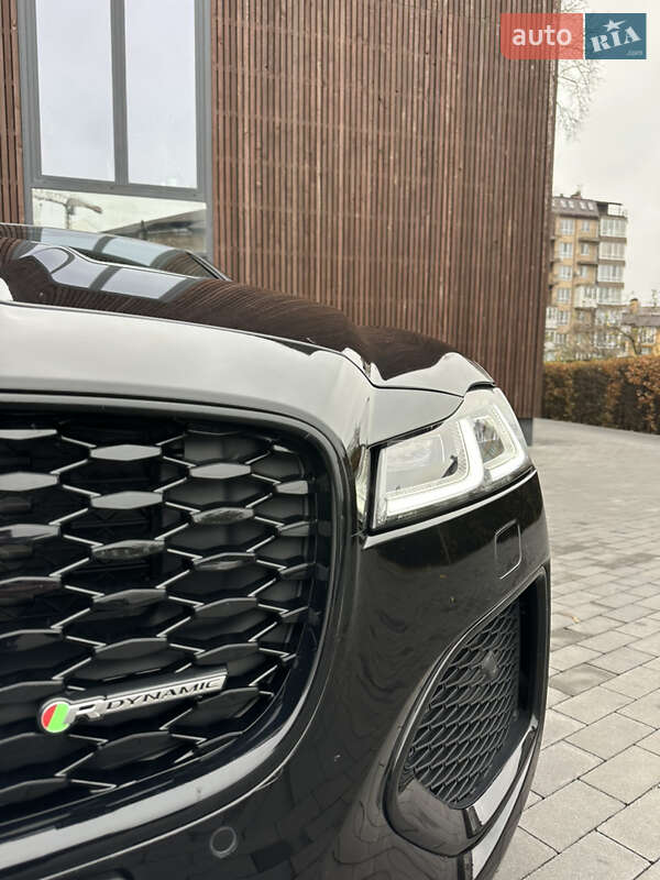 Седан Jaguar XF 2021 в Киеве