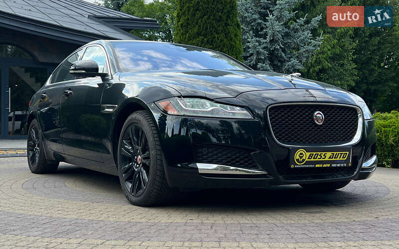 Jaguar XF 2016