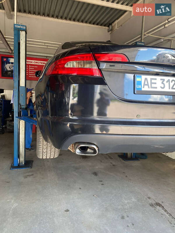 Седан Jaguar XF 2008 в Києві фото 21 Седан Jaguar XF 2008 в Києві