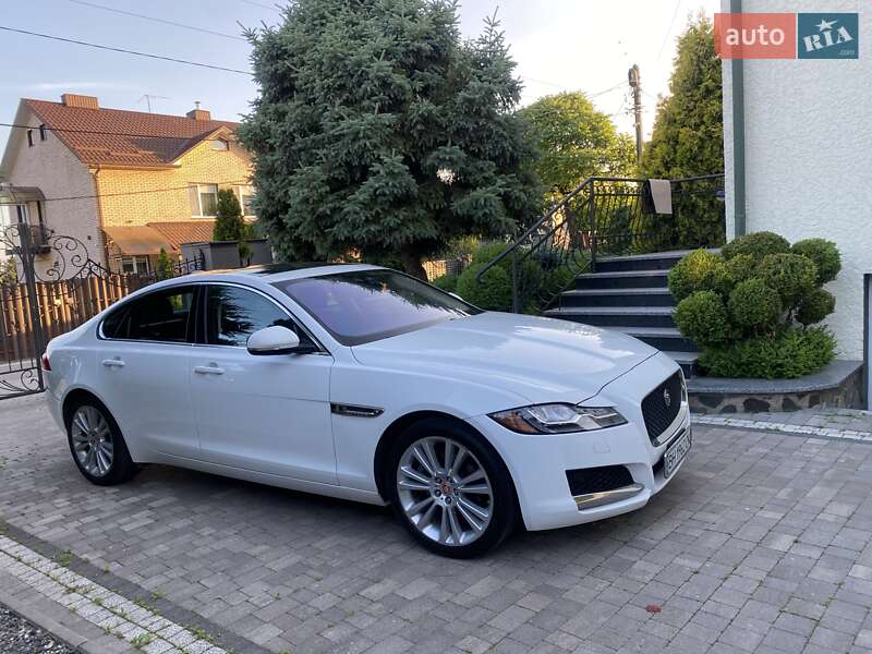 Седан Jaguar XF 2018 в Луцке фото 5 Седан Jaguar XF 2018 в Луцке
