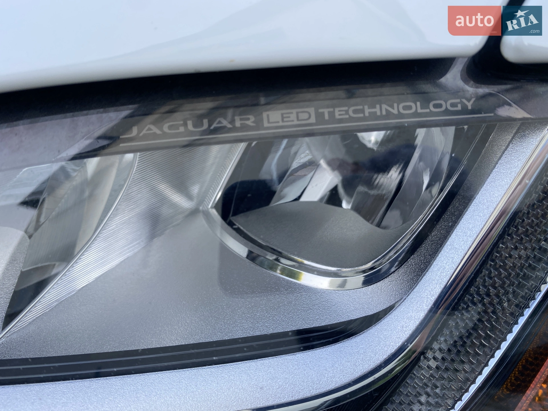 2018 Jaguar XF - мініатюра 13