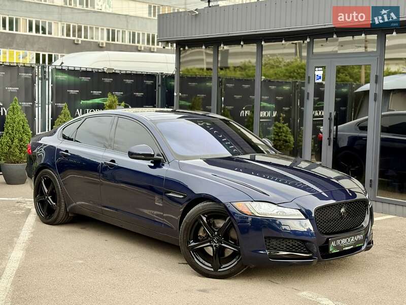 Jaguar XF 2015