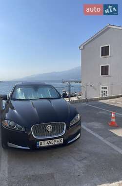 Седан Jaguar XF 2012 в Калуші