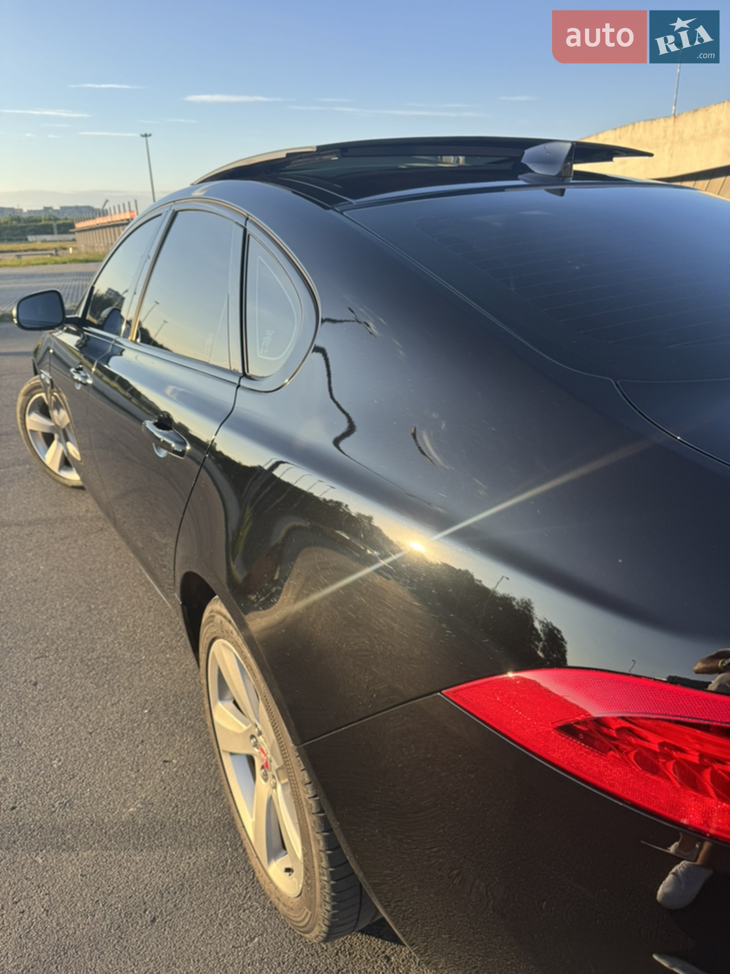 2017 Jaguar XF - мініатюра 19