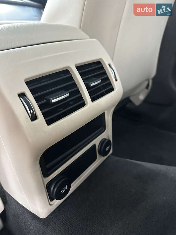 Седан Jaguar XF 2017 в Києві