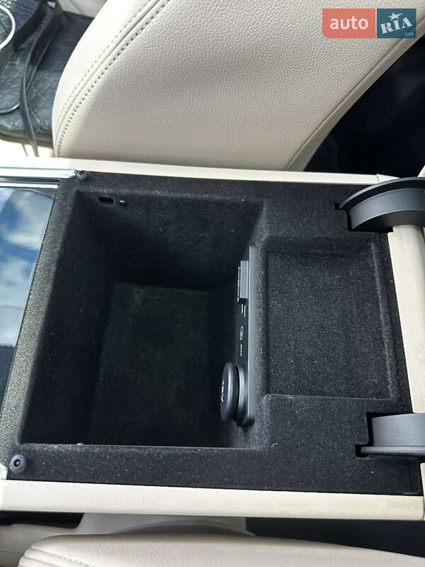 Седан Jaguar XF 2017 в Києві