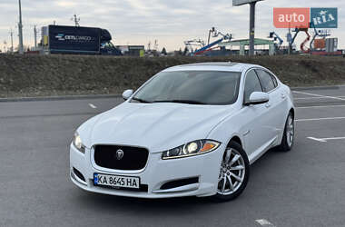 Седан Jaguar XF 2013 в Львове