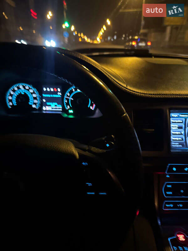 Седан Jaguar XF 2013 в Дніпрі