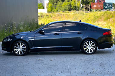 Седан Jaguar XF 2013 в 