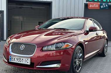 Седан Jaguar XF 2012 в 