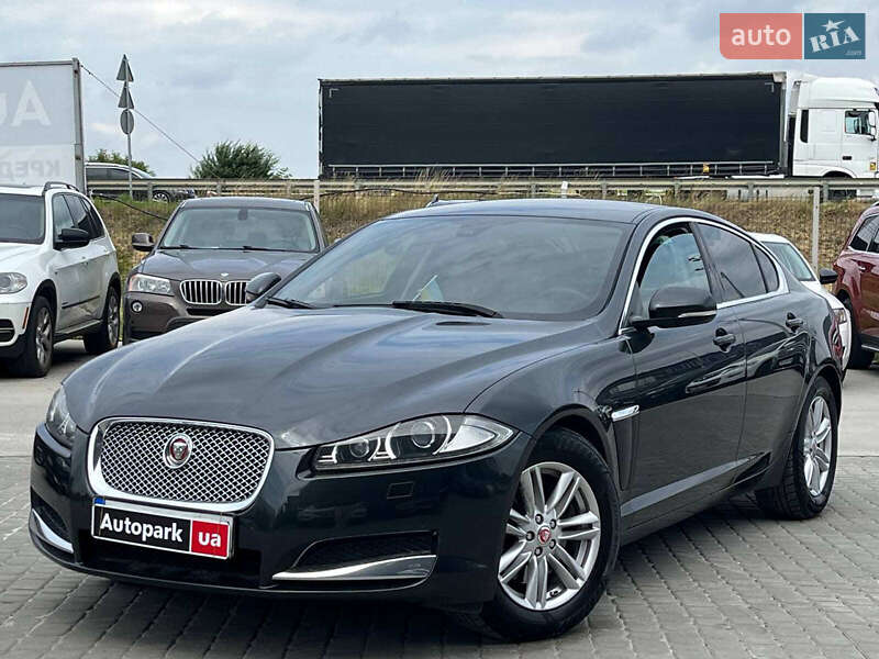 Jaguar XF 2015