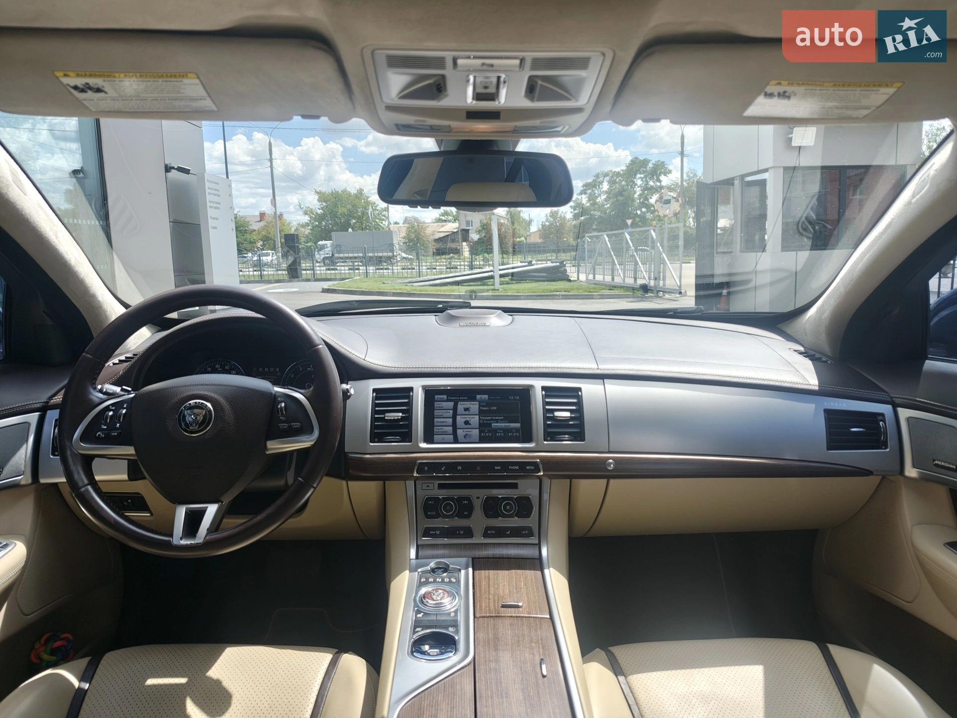 2015 Jaguar XF - мініатюра 36