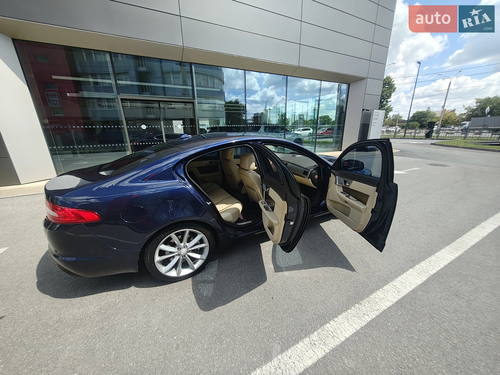 2015 Jaguar XF - мініатюра 42