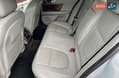 Седан Jaguar XF 2008 в 