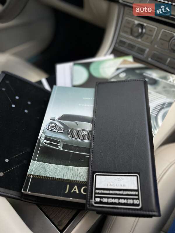 Седан Jaguar XF 2008 в Киеве