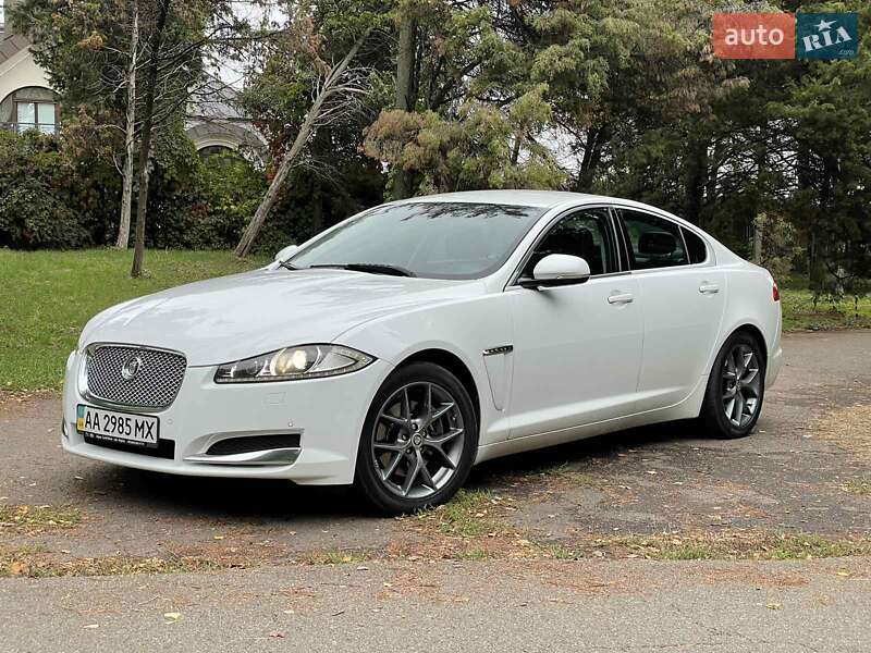Jaguar XF 2013